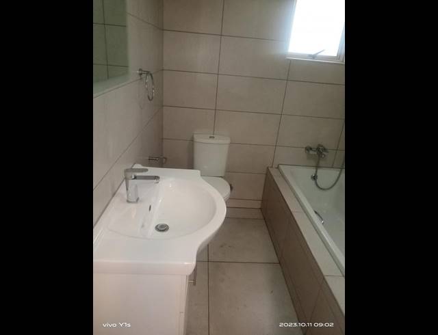 2 BEDROOM TOWNHOUSE FOR SALE IN LAMBTON